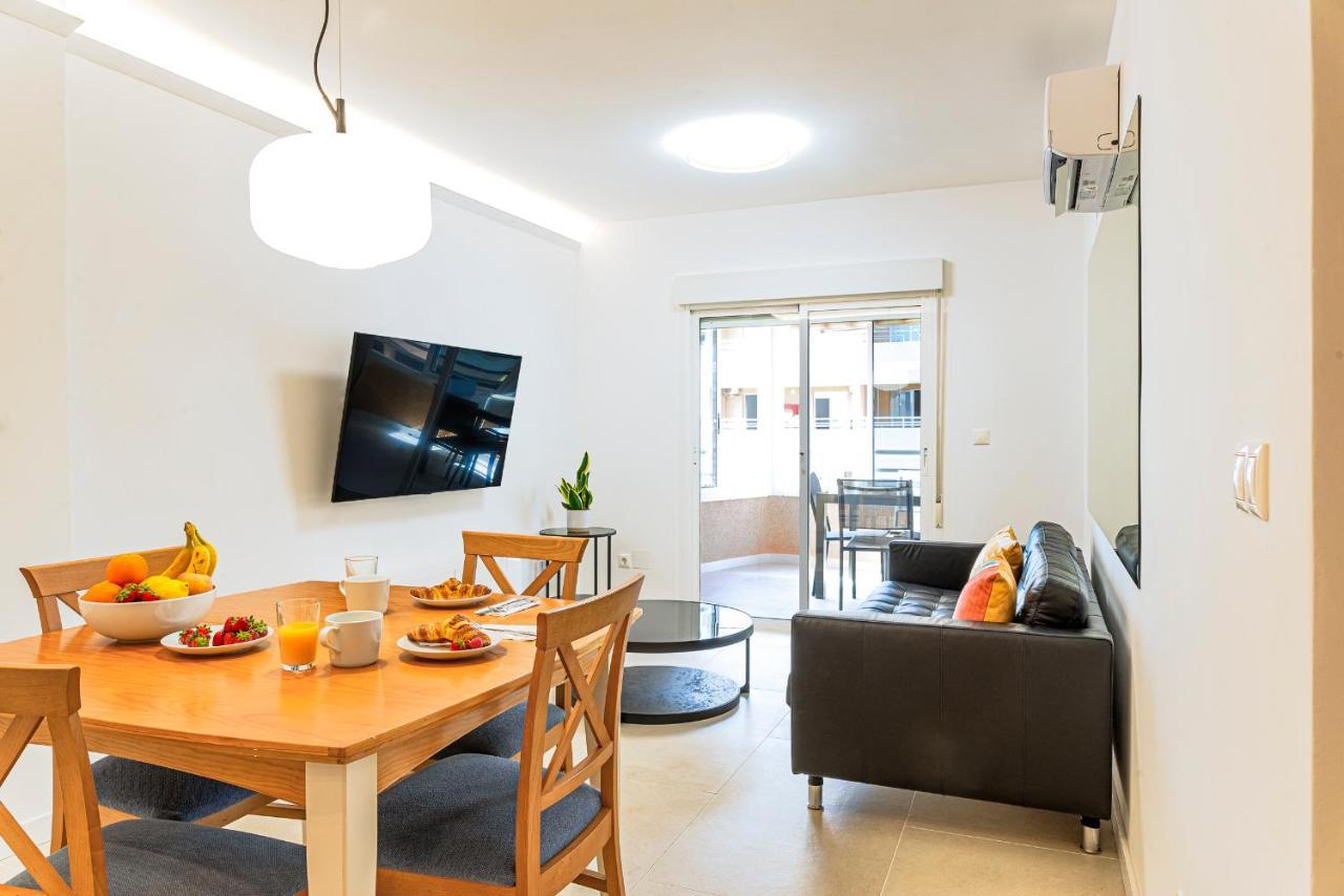 アレナレス・デル・ソルMyflats Premium Arenales Hillsアパートメント エクステリア 写真
